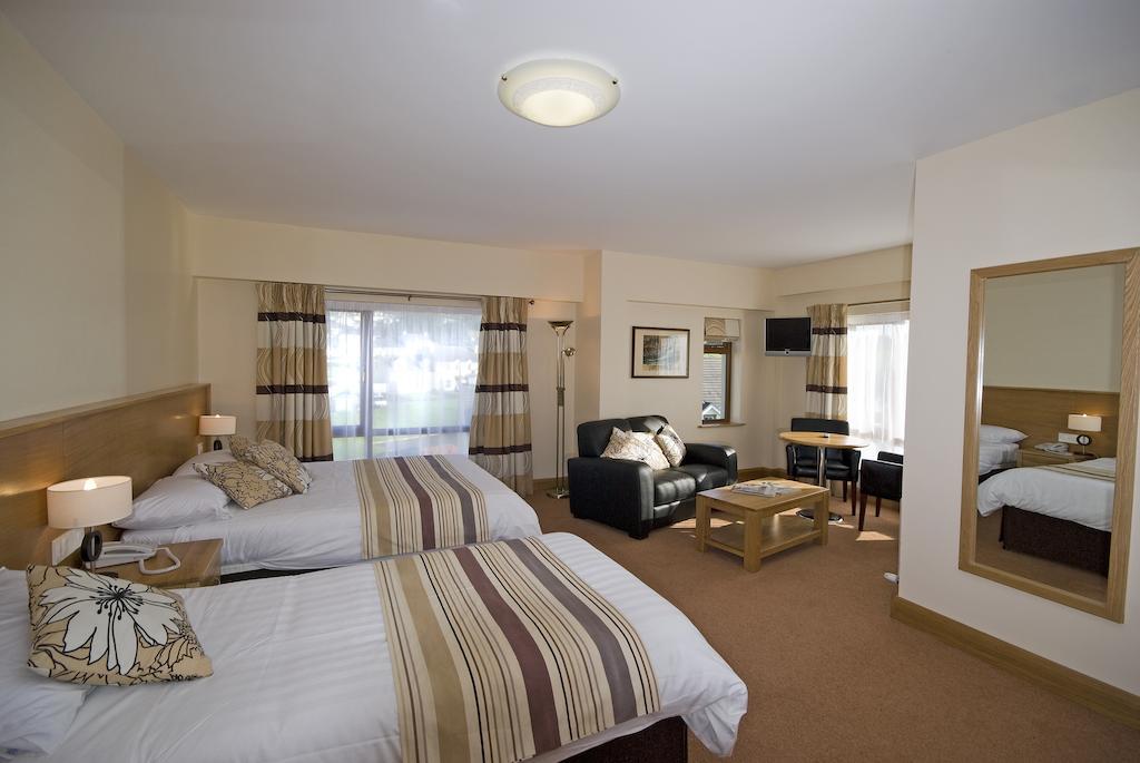Beach Hotel & Restaurant Downings Quarto foto